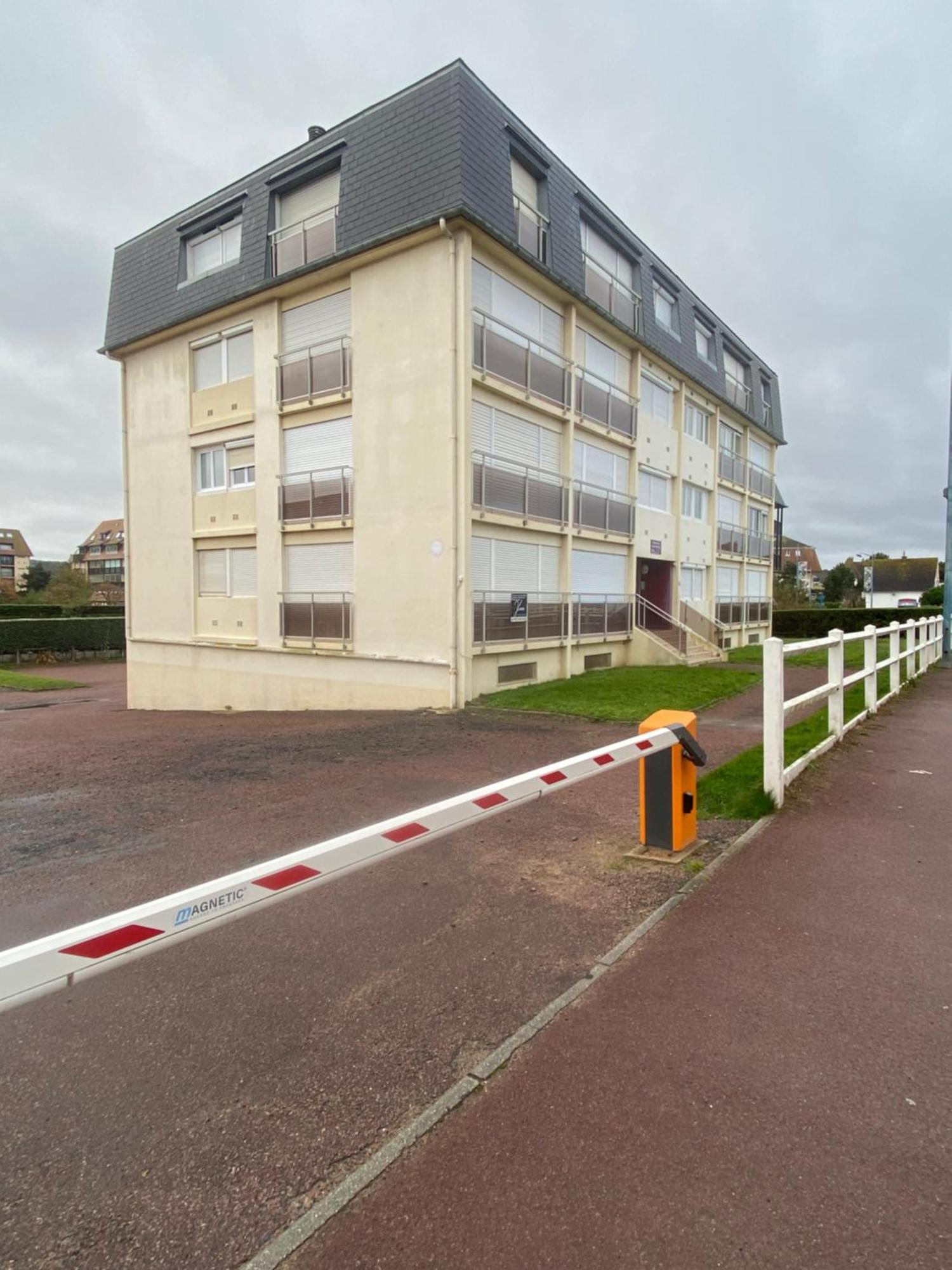 Le Petit Villers Eksteriør bilde